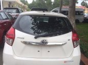 Bán ô tô Toyota Yaris đời 2017, màu trắng