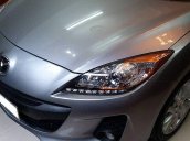 Cần bán Mazda 3 S đời 2015, màu bạc số tự động