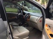 Xe Toyota Innova V AT đời 2008, màu bạc  