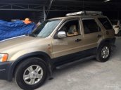 Cần bán Ford Escape đời 2002, màu kem (be)