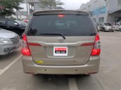 Cần bán Toyota Innova E đời 2016, màu nâu vàng. LH: Mr. Hạnh 0977262688