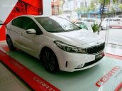 Cùng tận hưởng những ưu đãi cực khủng khiếp dành cho dòng xe Kia Cerato 2017 (KIA K3 Facelift)