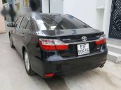 Cần bán Toyota Camry đời 2015, giá tốt