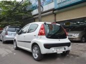 Cần bán xe Peugeot 107 đời 2011, màu trắng chính chủ