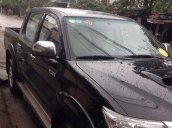 Bán xe cũ Toyota Hilux đời 2014, màu đen chính chủ, giá chỉ 550 triệu