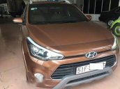 Cần bán xe Hyundai i20 Active đời 2015