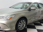 Bán Toyota Camry XLE đời 2016, màu vàng, nhập khẩu