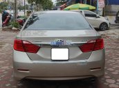 Cần bán xe Toyota Camry 2.0E sản xuất 2013, chính chủ giá cạnh tranh