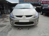 Cần bán Mitsubishi Grandis đời 2009, màu vàng