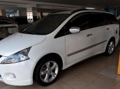 Bán xe cũ Mitsubishi Grandis 2.4 MIVEC đời 2010, màu trắng số tự động, giá 750tr