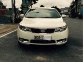 Cần bán xe Kia Forte năm 2013, màu trắng