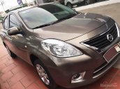 Bán xe cũ Nissan Sunny XL 2015, màu xám số sàn, giá tốt