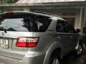 Cần bán xe Toyota Fortuner sản xuất 2009, màu bạc chính chủ