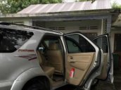 Cần bán xe Toyota Fortuner sản xuất 2009, màu bạc chính chủ