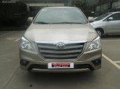 Cần bán xe Toyota Innova E năm 2015, màu nâu vàng, giá chỉ 762 triệu