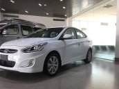 Bán ô tô Hyundai Accent 1.4 AT đời 2017, màu trắng, 610tr