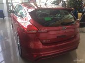 Hot Ford Focus Sport 2018, giá sốc, trang bị đỗ xe tự động, ABS, ESP, BA, EBD, HLA