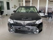 Toyota Camry E 2017, khuyến mãi khủng ( giá cả, phụ kiện, bảo hiểm, coupon du lịch). Có xe giao ngay