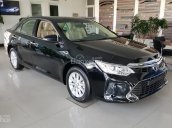 Toyota Camry E 2017, khuyến mãi khủng ( giá cả, phụ kiện, bảo hiểm, coupon du lịch). Có xe giao ngay