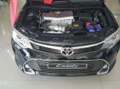 Toyota Camry E 2017, khuyến mãi khủng ( giá cả, phụ kiện, bảo hiểm, coupon du lịch). Có xe giao ngay