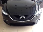 Bán ô tô Mazda 6 2.0 Premium đời 2017, màu xanh đen