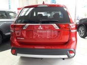 Bán xe Mitsubishi Outlander 2.0 CVT 2017 màu đỏ 5 chỗ, nhập khẩu chính hãng giá cạnh tranh