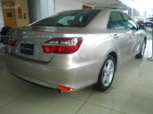 Toyota Camry 2.0E nâu vàng, giá tốt trong quý 2/2017 - Hỗ trợ mua xe trả góp/ Hotline: 0973.306.136