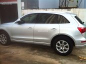 Bán xe Audi Q5 đời 2011, màu bạc, nhập khẩu nguyên chiếc