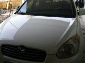 Bán xe cũ Hyundai Verna đời 2009, màu trắng xe gia đình