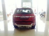 Cần bán Ford Everest Titanium 2.2L đời 2017, màu đỏ, nhập khẩu nguyên chiếc