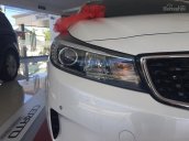 Bán xe Kia Cerato AT 1.6 năm 2017, ghế chỉnh điện, giá cạnh tranh