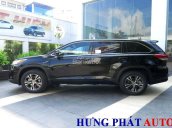 Cần bán Toyota Highlander 2.7 năm 2018, màu đen, xe nhập