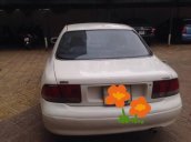 Bán Mazda 626 đời 1995, màu trắng