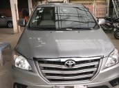 Bán ô tô Toyota Innova E đời 2014, màu bạc số sàn, 688tr