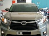 Vip Auto cần bán Toyota Highlander LE Plus sản xuất 2015, màu vàng