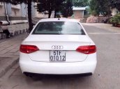 Bán Audi A4 đời 2010, màu trắng, 860 triệu