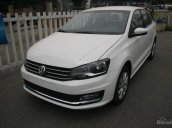 Bán xe Volkswagen Polo đời 2016, màu trắng, nhập khẩu, chỉ 148 tr, nhận xe ngay. Lh: 0978877754 giá tốt nhất