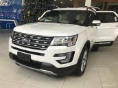 Bán Ford Explorer Limited 2.3 2017 màu trắng, tặng bộ phụ kiện