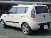 Bán Kia Soul 1.6AT năm 2009, màu kem (be), nhập khẩu chính hãng