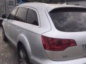 Bán Audi Q7 4.2 đời 2006, màu bạc