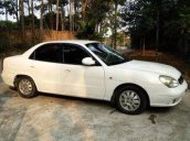 Bán xe Daewoo Nubira MT đời 2003, màu trắng, giá tốt