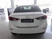 Bán xe Mazda 3 đời 2016, màu trắng, giá tốt