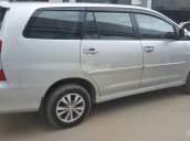 Bán Toyota Innova 2.0E đời 2016, màu bạc biển SG