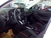 Mazda Vĩnh Phúc bán ô tô Mazda 2 đời 2017, màu trắng, 595 triệu