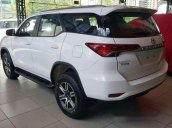 Bán Toyota Fortuner 2.7AT 4x4 2017, màu trắng