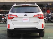 Bán Kia Sorento 2.4AT đời 2015, màu trắng, 849 triệu