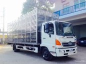 Hino XZU730L-HKFTL3 3.5 tấn chở gia cầm 6m, 2 trục – Bán xe trả góp, có xe sẵn, giao ngay