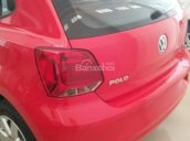 Bán xe Volkswagen Polo số tự động năm 2015, màu đỏ, xe nhập, giá chỉ 630 triệu