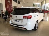 Cần bán xe Kia Sedona DATH đời 2017, màu trắng