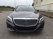 Bán xe Mercedes S400, chính hãng bảo hành 1 năm. Xe còn rất mới và đẹp, sản xuất năm 2014